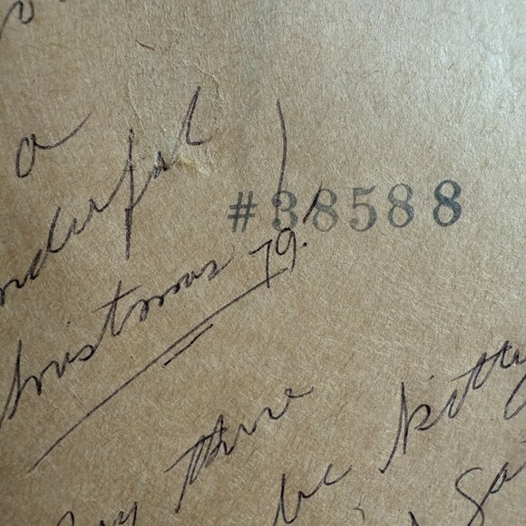 1979 Framed Picture of Thatched Cottage with Black Cat in the Foreground - Picture 9 of 14